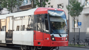 Strassenbahn in der Stadt